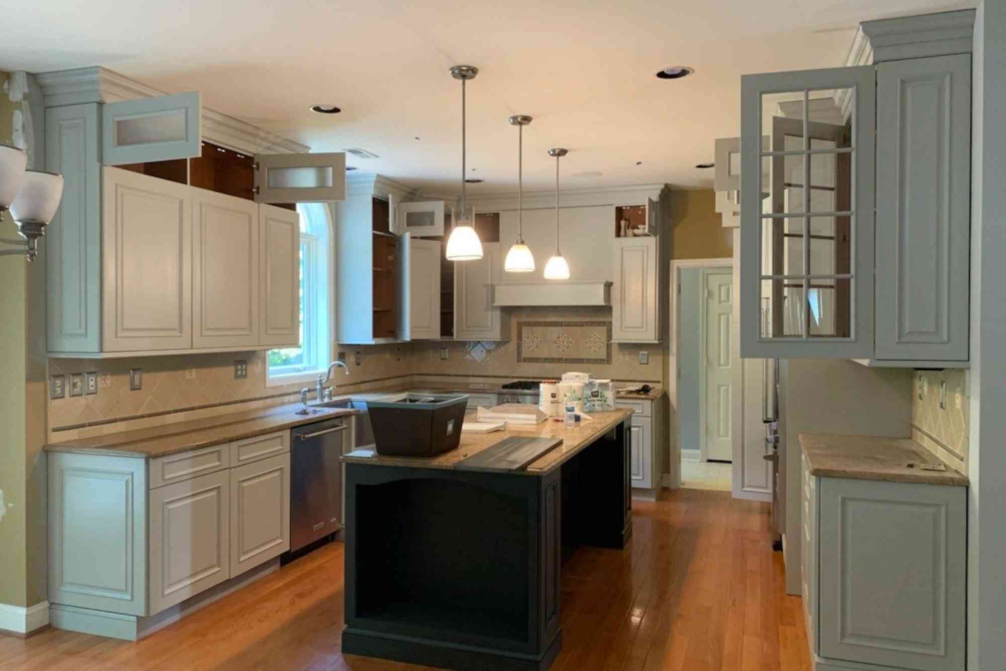 Cabinet Restoration in Kansas City, MO